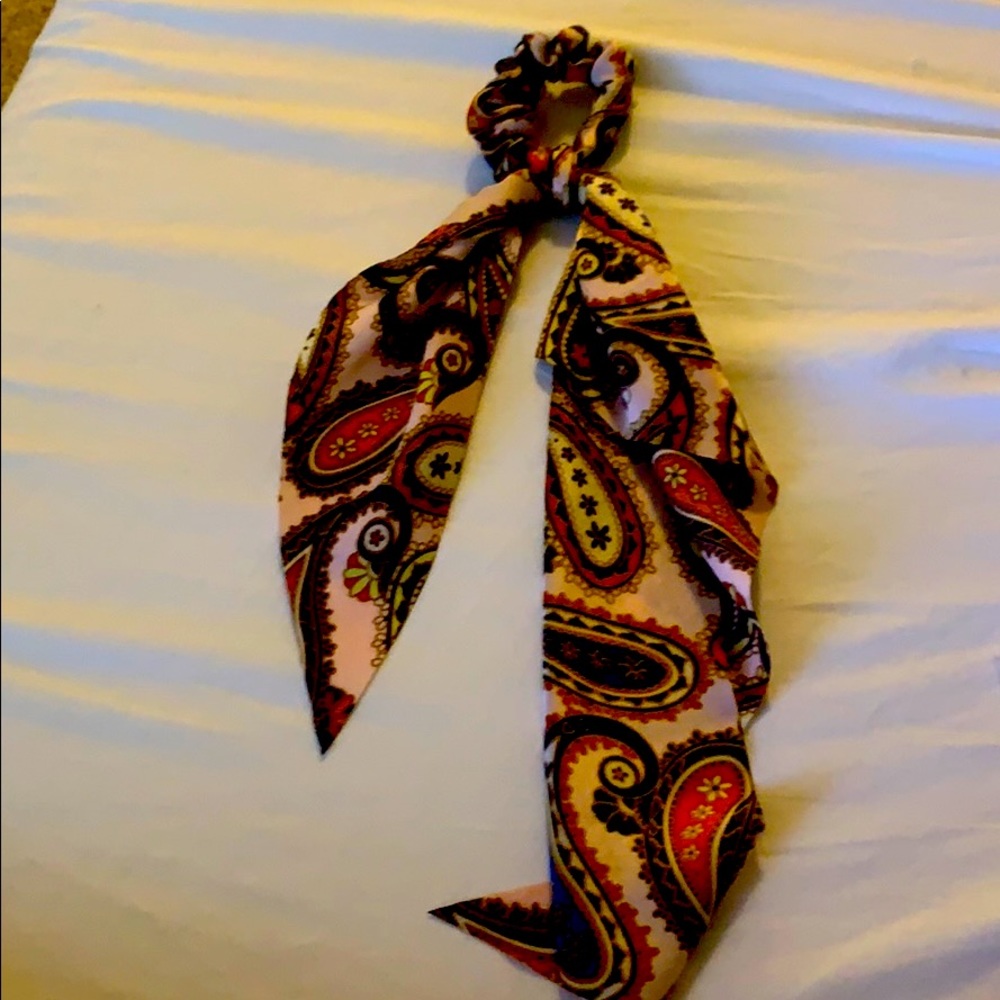 Scrunchie bandana!